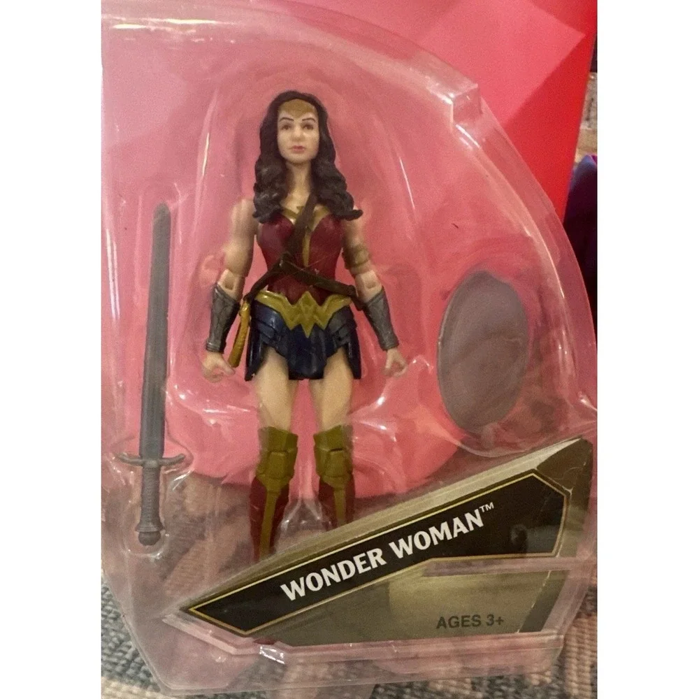 DC Batman vs Superman Dawn of Justice (2015) Mattel Wonder Woman Figure‎ NWOB